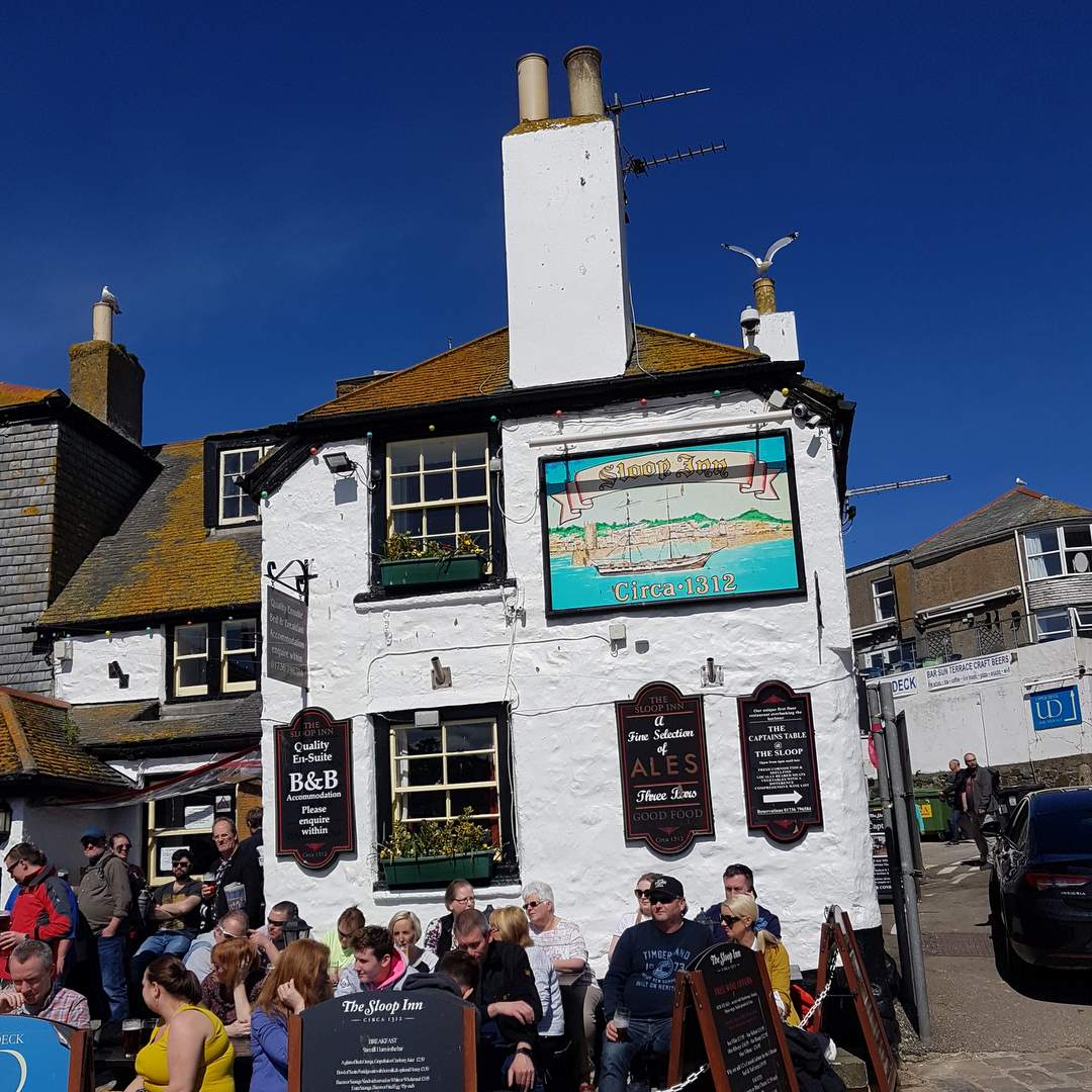 einer der ältesten Pubs in Cornwall